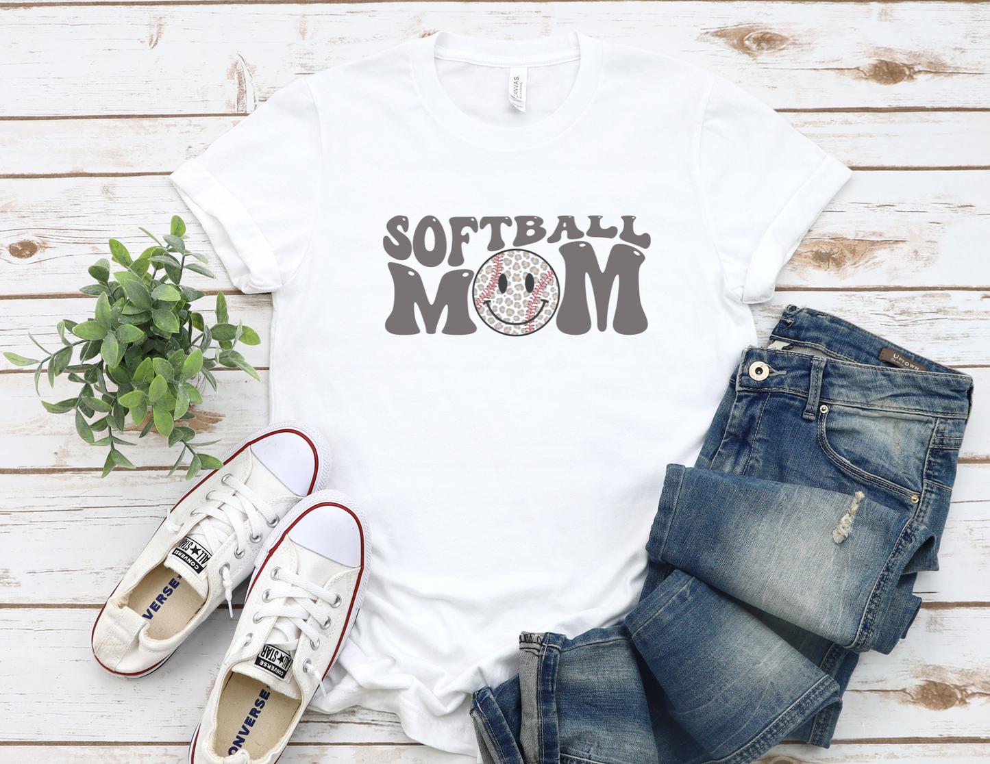 Vintage Groovy Softball Mom T-Shirt